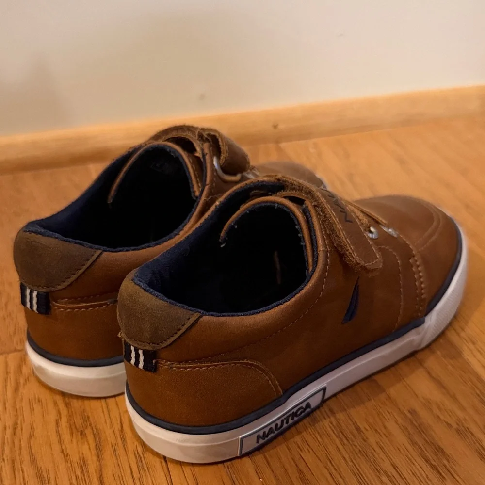 Nautica Kids Brown Sneakers with Velcro Strap - Picture 2 of 5